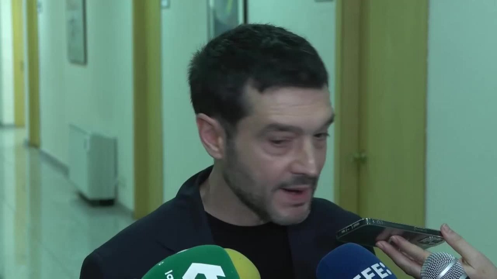 Bustinduy ve obsceno y vergonzoso que el PP parasite lo público en beneficio de empresas