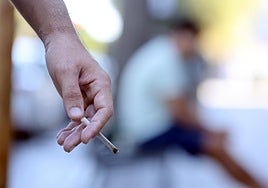 ¿Por qué los fumadores que acaban de dejar el tabaco son más sensibles al dolor?