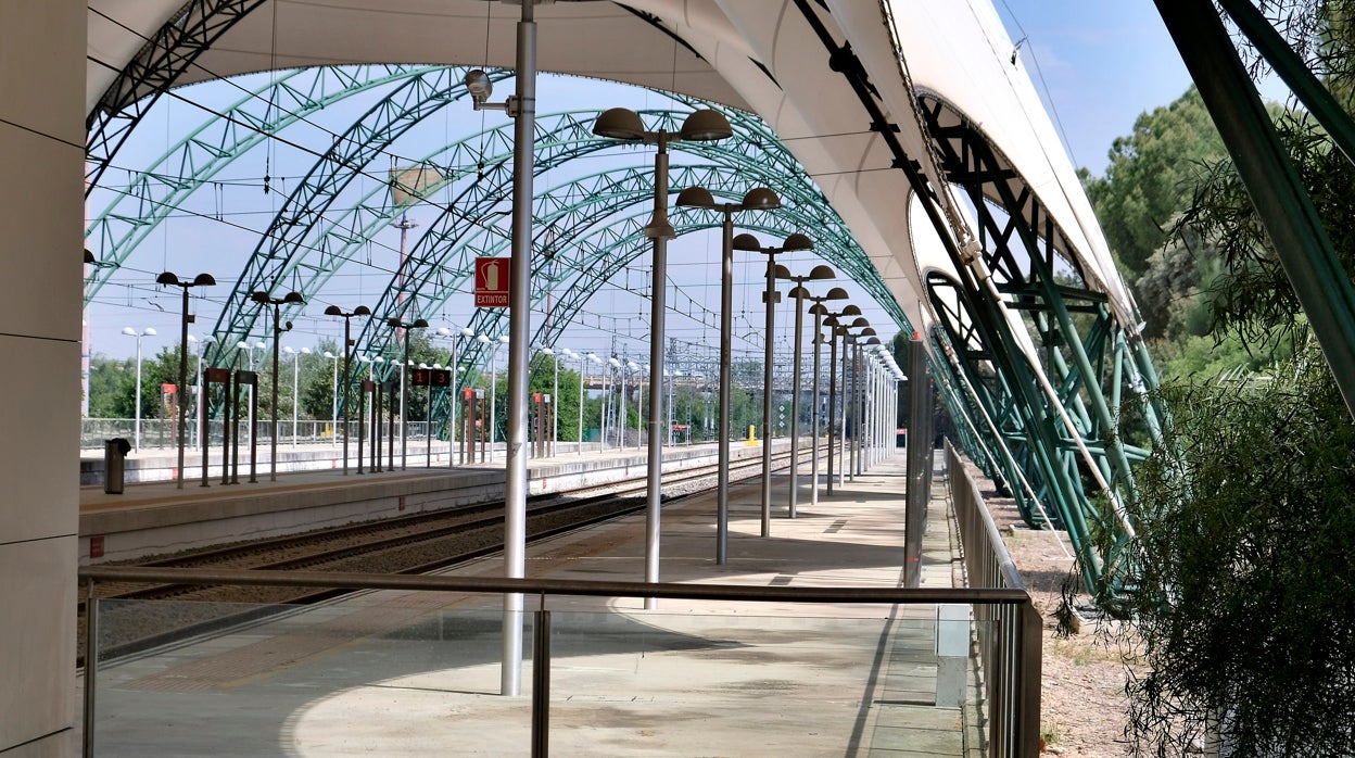 Renfe pondrá un Cercanías especial hasta el estadio de La Cartuja para el concierto de Rosalía