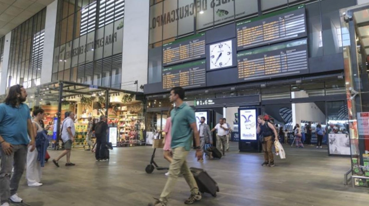 Estos son los viajes gratuitos en tren desde Sevilla anunciados por el Gobierno