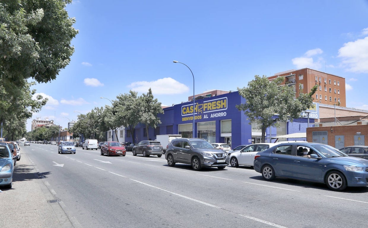 La avenida de las Razas estará cortada al tráfico al menos durante un año