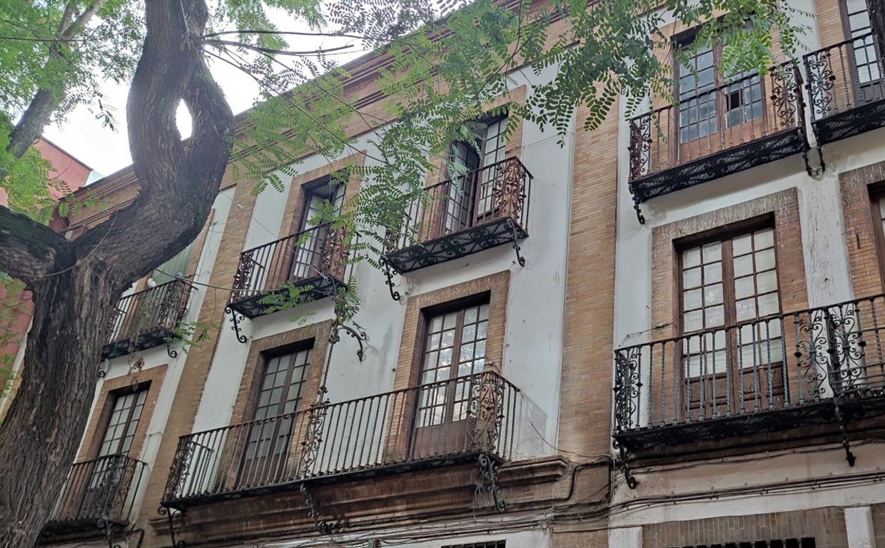 Edificio de Calle San Jacinto 62 adquirido por All Iron