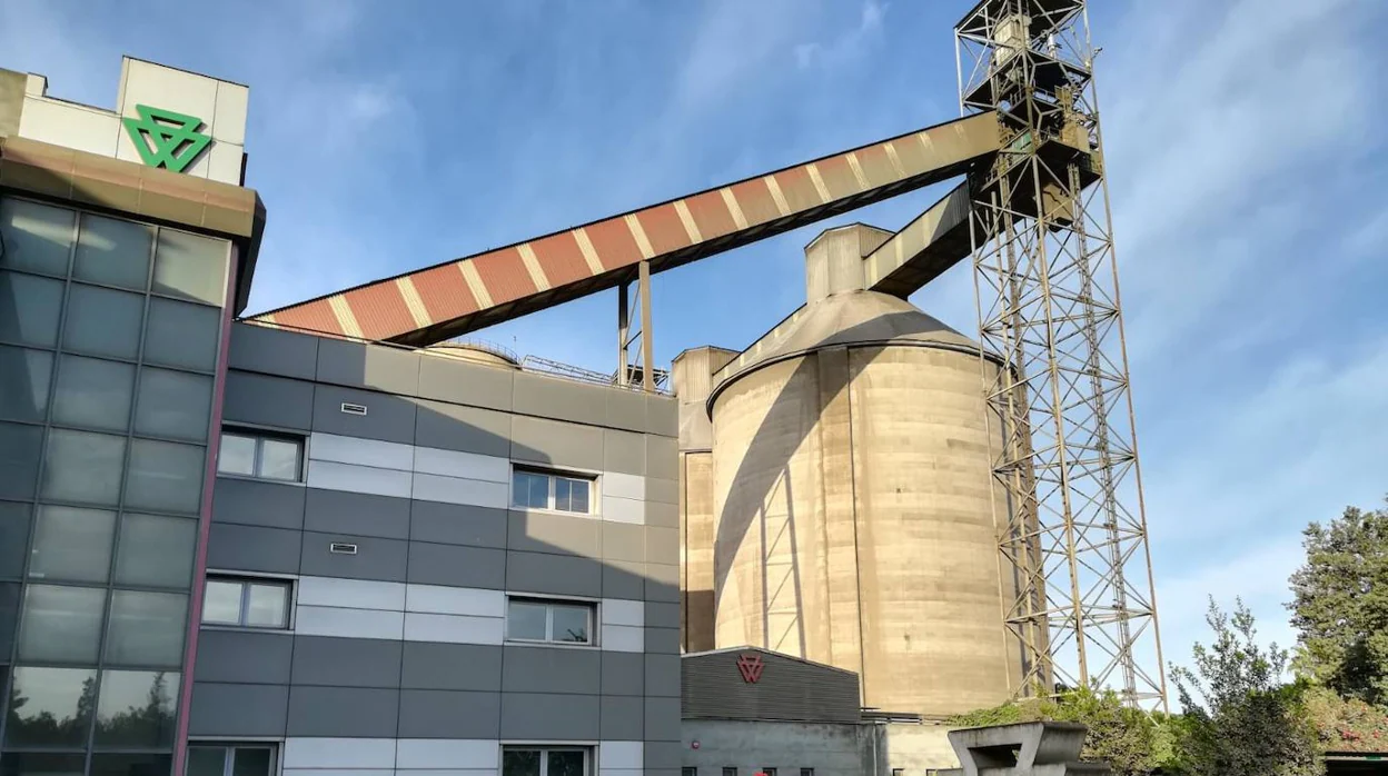 El consumo de cemento baja más de un 4% en Andalucía hasta junio