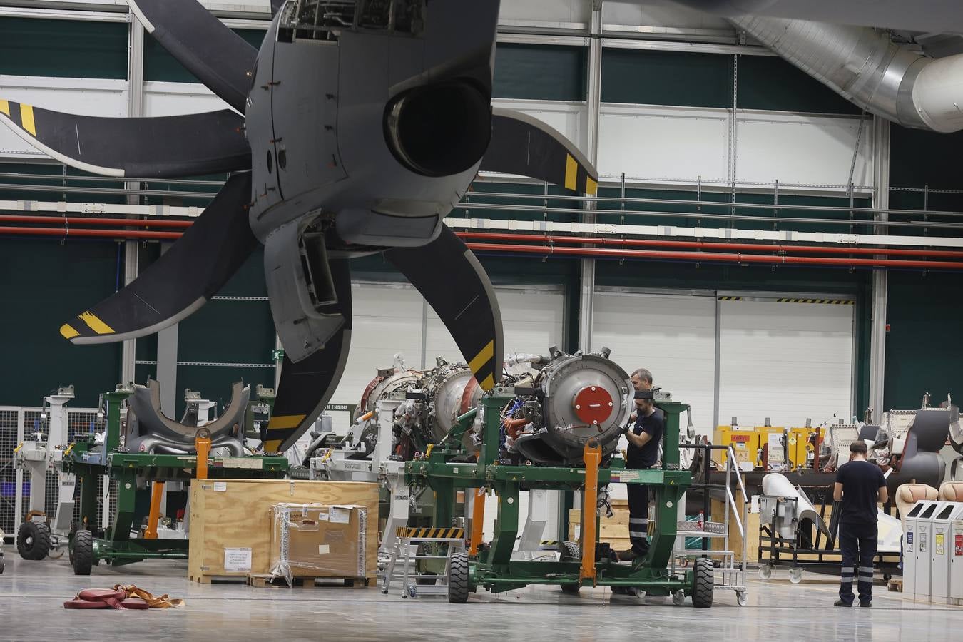 Presentación de kit de extinción de incendios acoplado al A400M