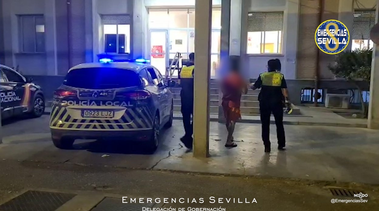 Detenido un hombre por agredir e insultar a su pareja en Torreblanca