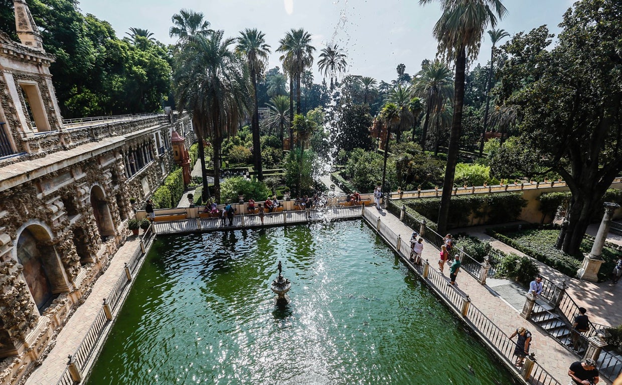 Estanque de Mercurio del Alcázar de Sevilla
