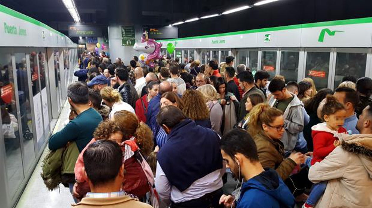 El Metro de Sevilla compartirá datos de ocupación, horarios y servicios para mejorar la movilidad