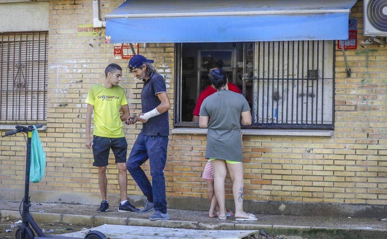 Las llamadas ventanitas son un tipo de mercado negro muy asentado en Sevilla