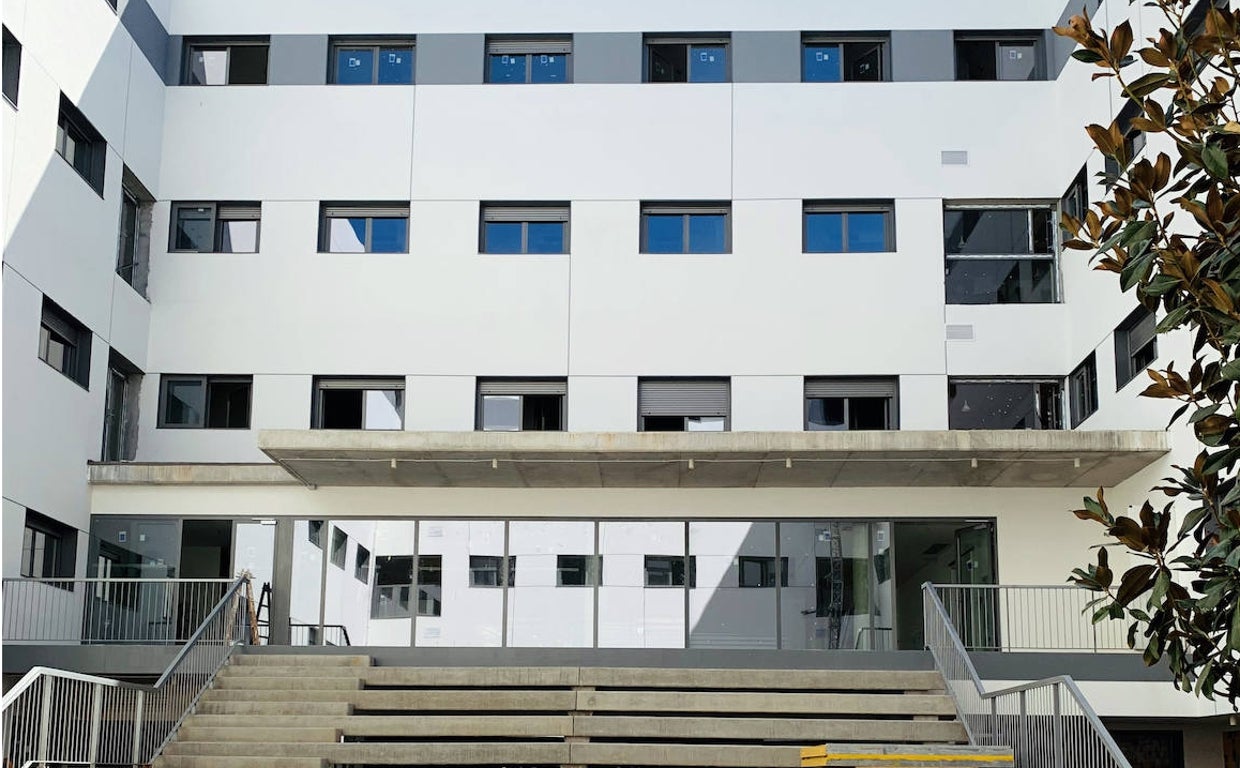 Residencia de 242 habitaciones operada por Yugo, que Urbania inaugura este miércoles en el barrio sevillano de Bermejales