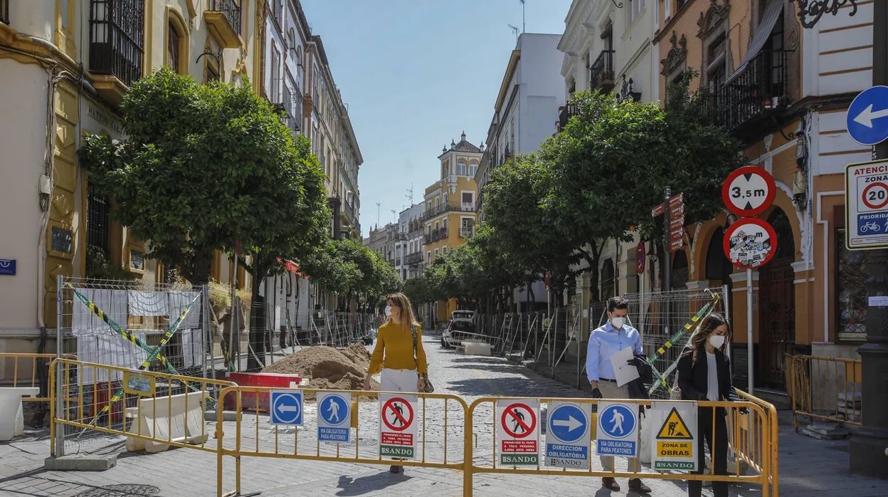 Reforma de la Cruz Roja: otras peatonalizaciones polémicas que Sevilla acabó aceptando