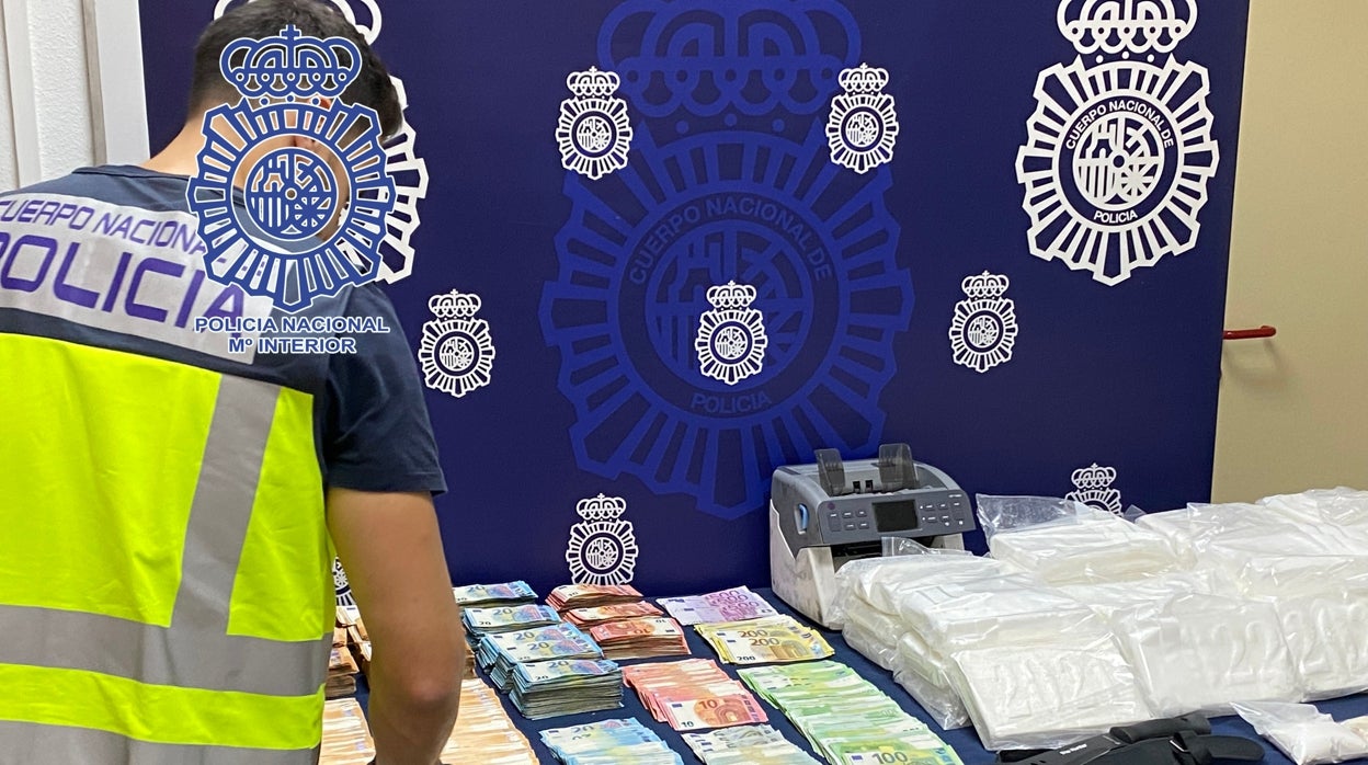 Pillan en Sevilla a un miembro de un grupo criminal con más de un millón de euros en cocaína