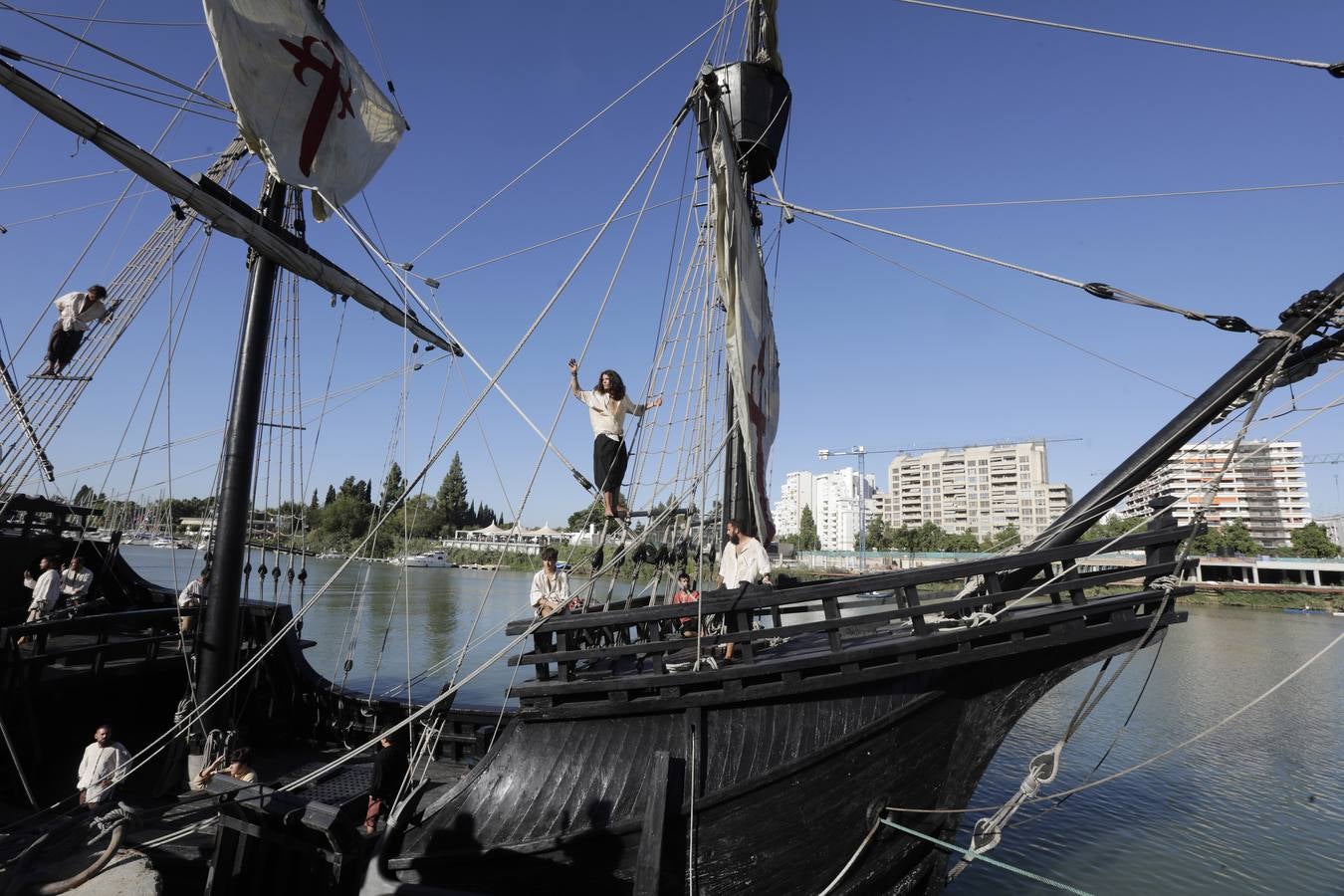 La nao Victoria vuelve a Sevilla cinco siglos después