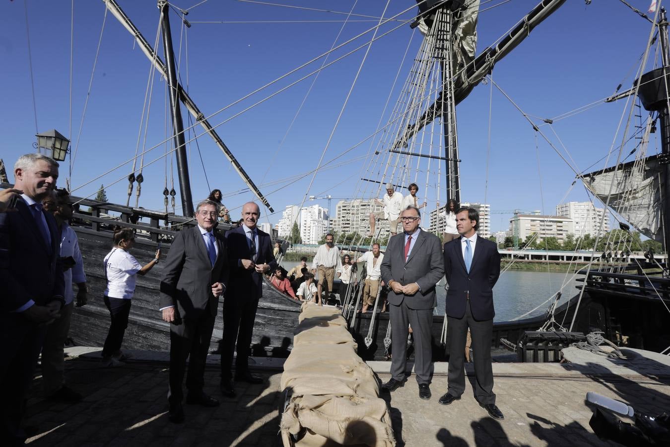 La nao Victoria vuelve a Sevilla cinco siglos después