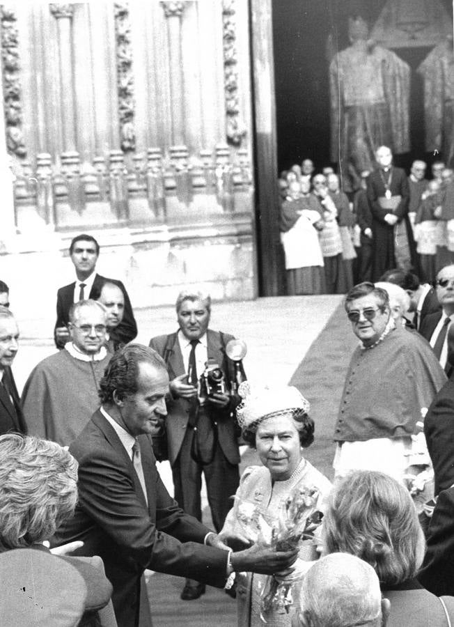 Visita de la Reina Isabel II y el Duque de Edimburgo a Sevilla en 1988