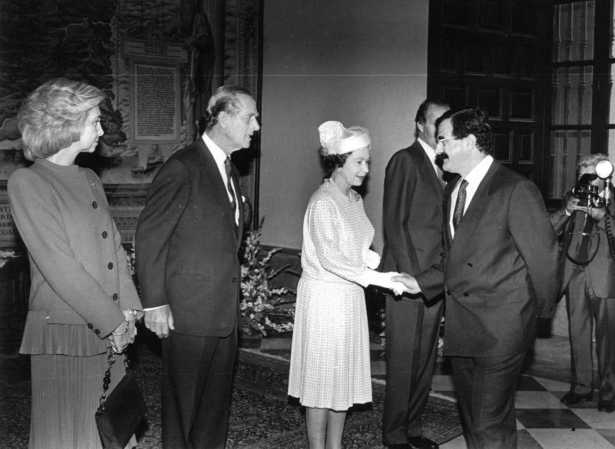 Visita de la Reina Isabel II y el Duque de Edimburgo a Sevilla en 1988