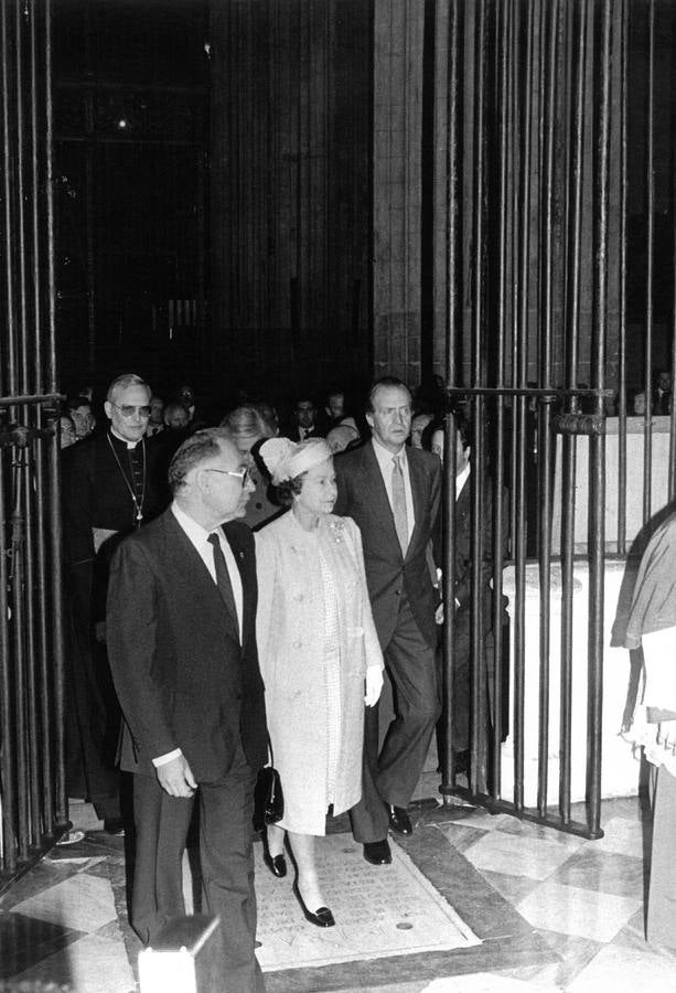 Visita de la Reina Isabel II y el Duque de Edimburgo a Sevilla en 1988