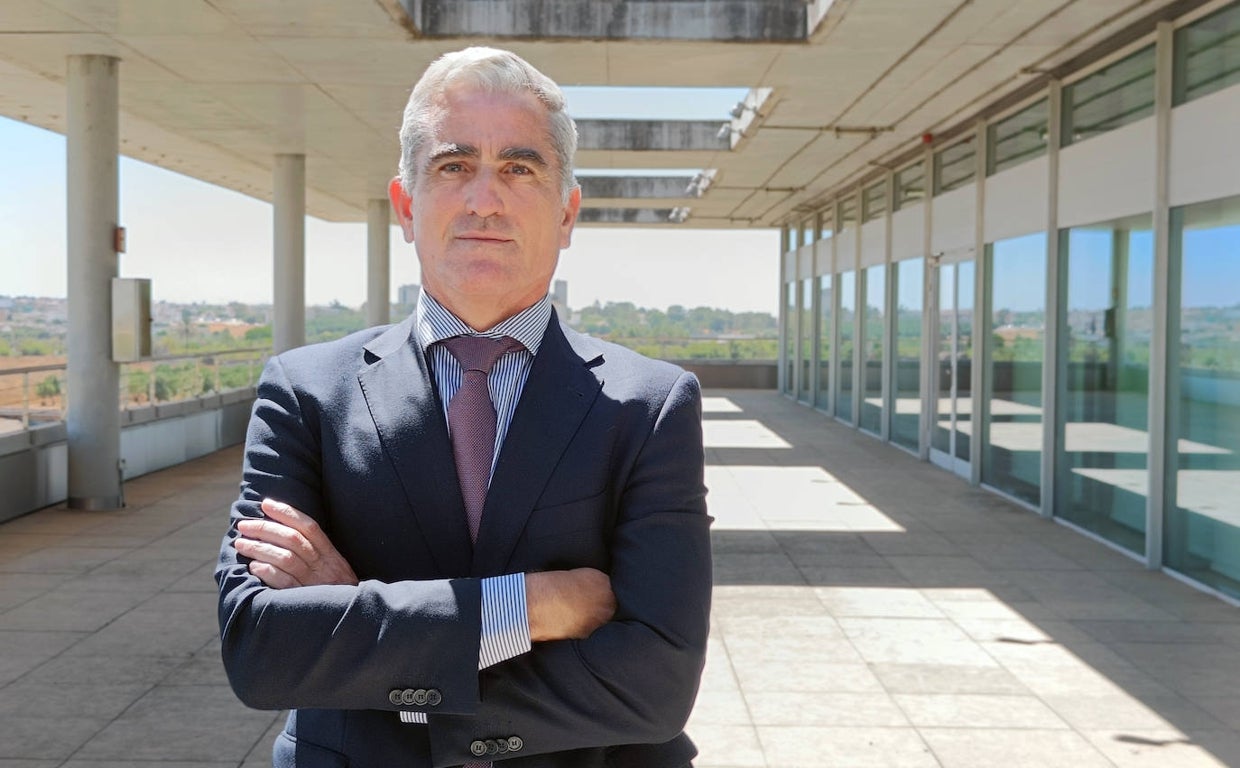 Pablo Infante trabaja en Abengoa desde hace más de 26 años