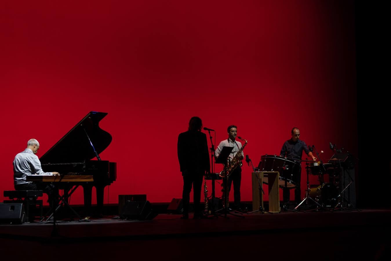 David Lagos durante la actuación que ofreció en el Cartuja Center en la Bienal de Flamenco de 2022
