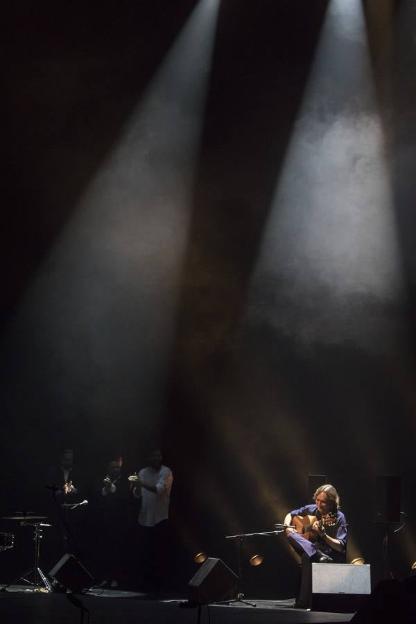 Vicente Amigo, durante su actuación en el Teatro de la Maestranza de Sevilla
