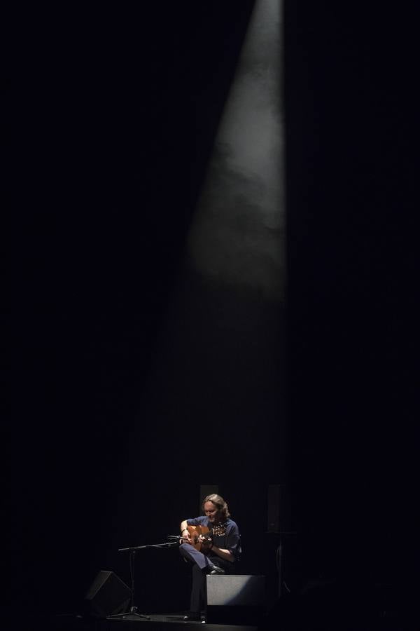 Vicente Amigo, durante su actuación en el Teatro de la Maestranza de Sevilla