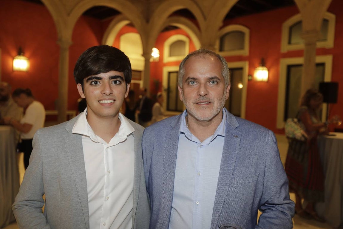 David Hernández (hijo) y David Hernández