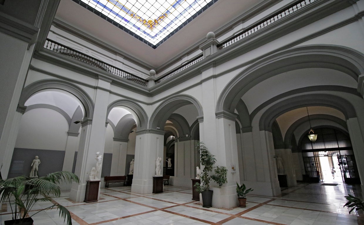Uno de los patios de la Universidad de Sevilla