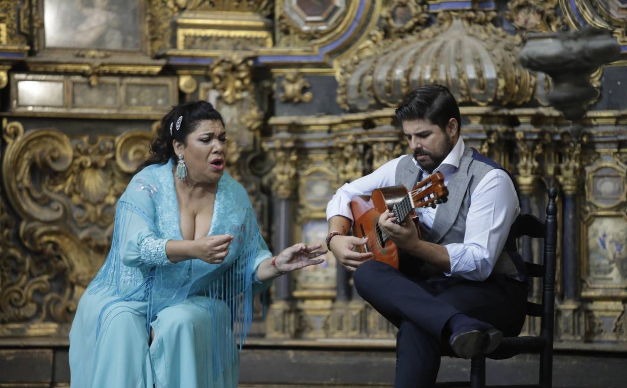 La Macanita llena de flamenco la iglesia de San Luis de los Franceses