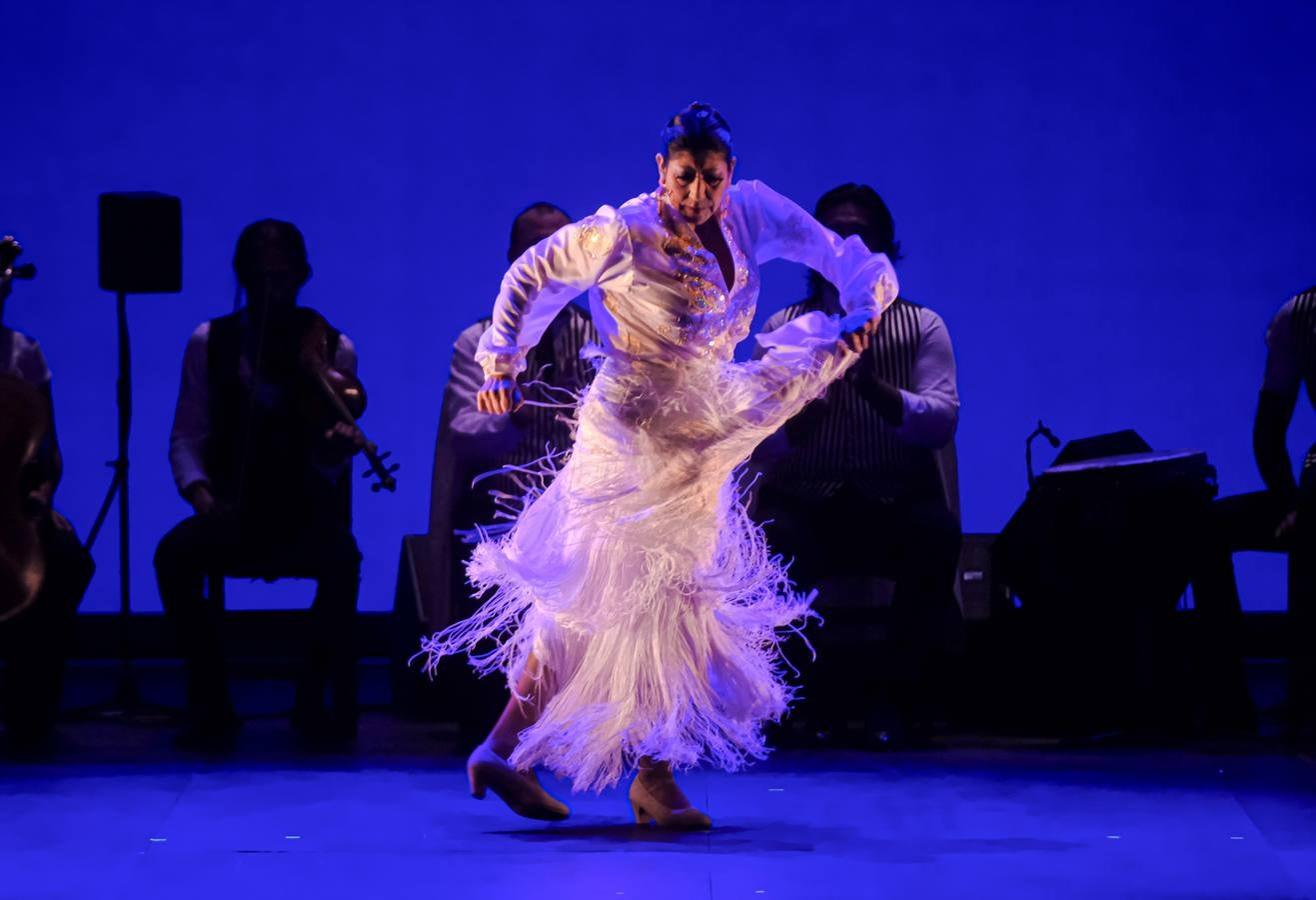 Un momento del espectáculo de Manuela Carrasco en el Teatro de la Maestranza