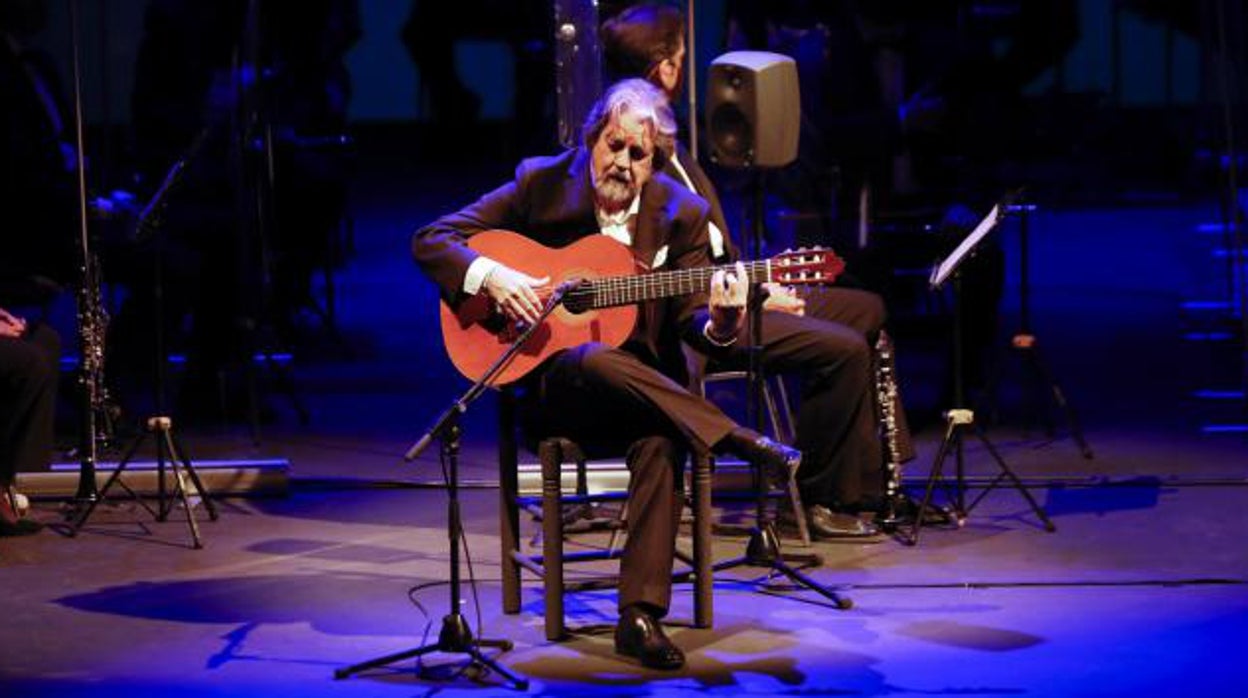 Luz Arcas, Riqueni y un concierto de clausura para el cierre este sábado de la Bienal