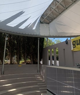 Imagen secundaria 2 - Avanzan las obras de la nueva plaza bioclimatizada en la calle Thomas Alva Edison