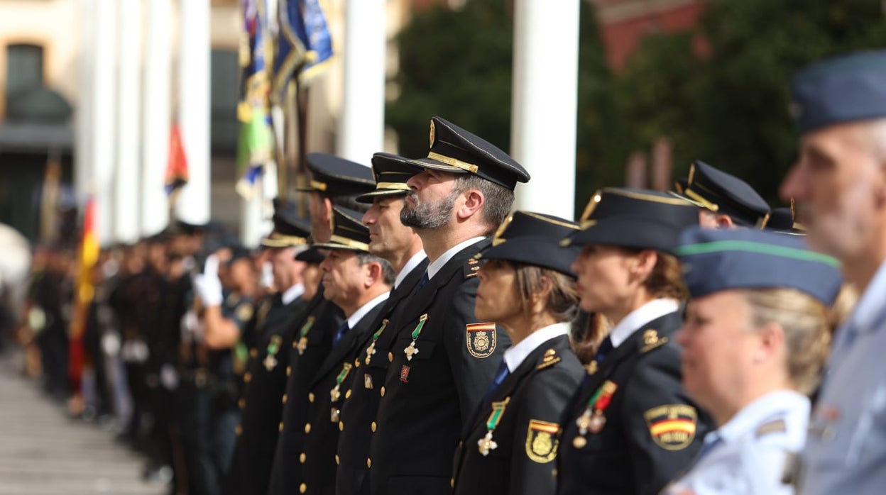 La Policía regresa al corazón de Sevilla para celebrar su patrón