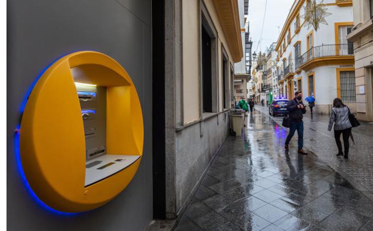 Cajero de Caixabank en Sevilla