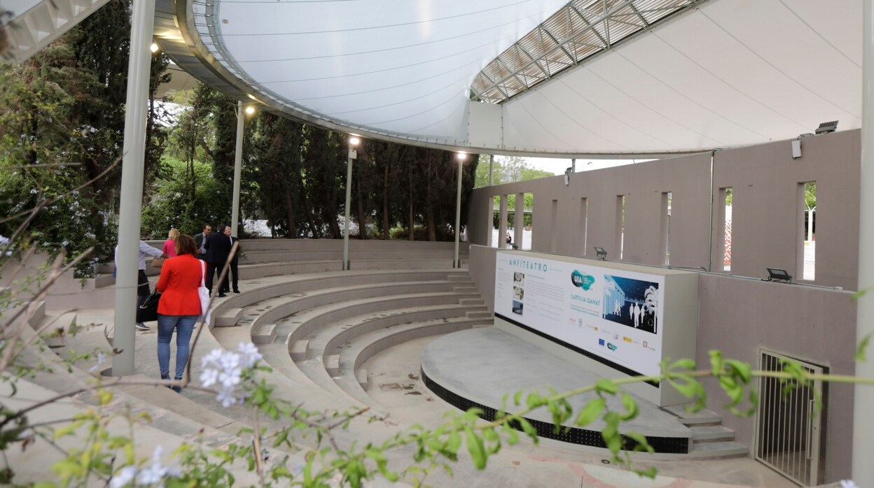 Así es el Cartuja Qanat, la nueva plaza climatizada sobre el antiguo auditorio de la Expo 92
