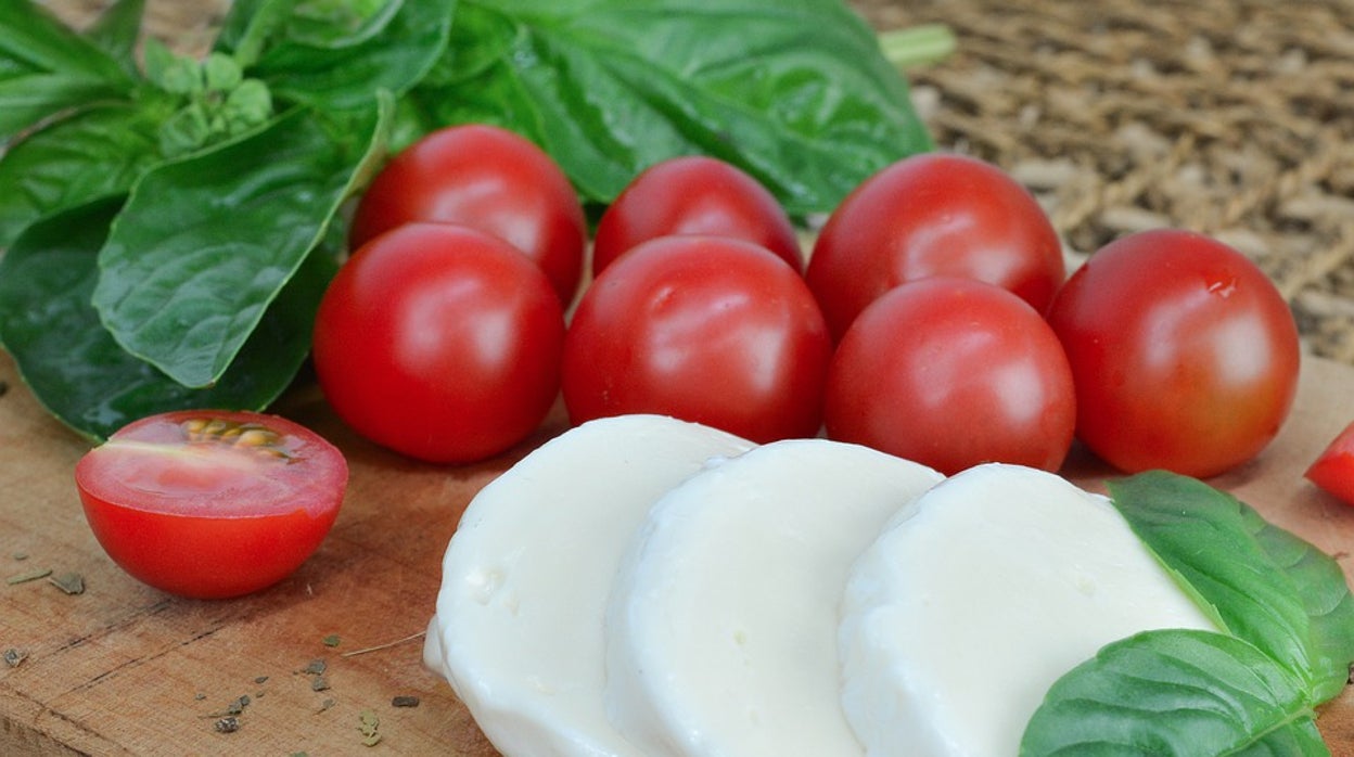 Retiran una mozzarella fresca vendida en Andalucía por la presencia de una toxina