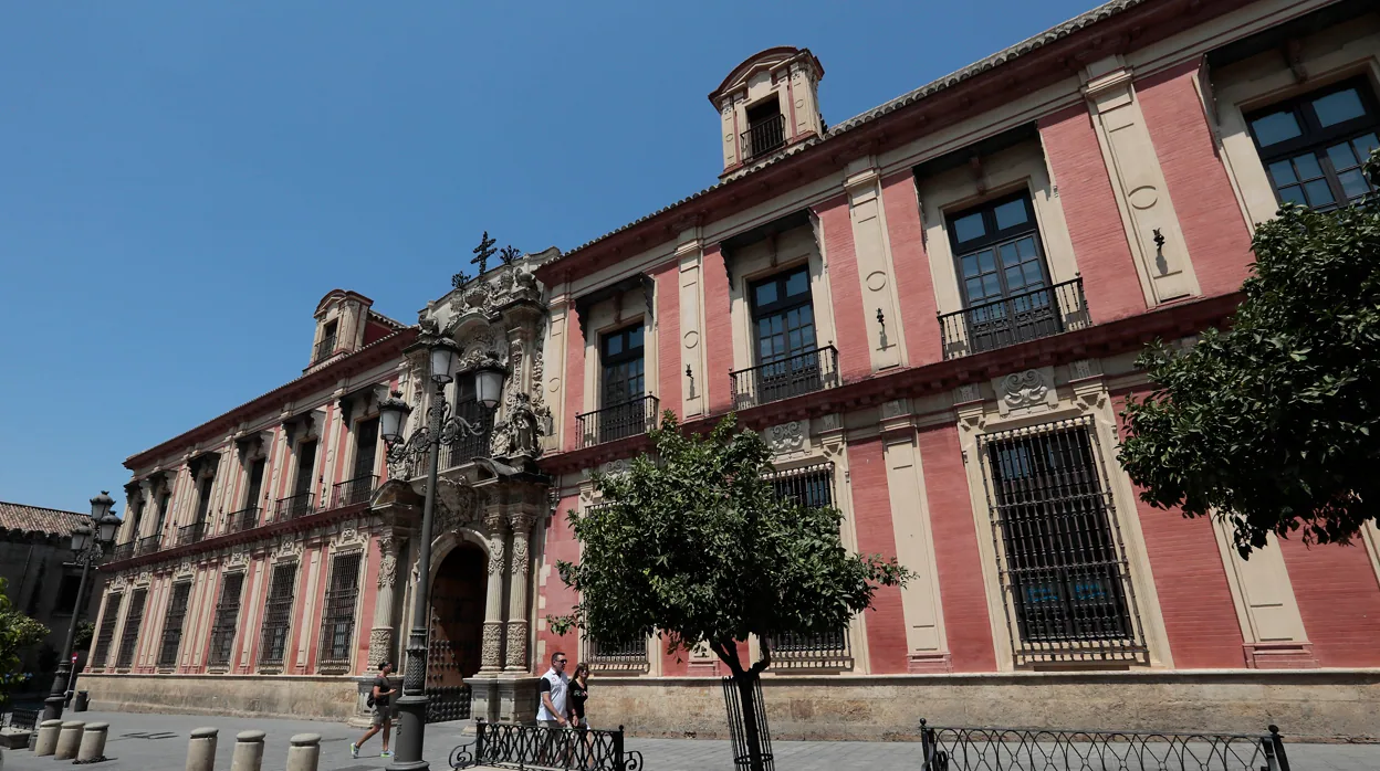 La Archidiócesis de Sevilla investiga la denuncia a un monitor de catequesis por presuntos abusos de un menor en un campamento