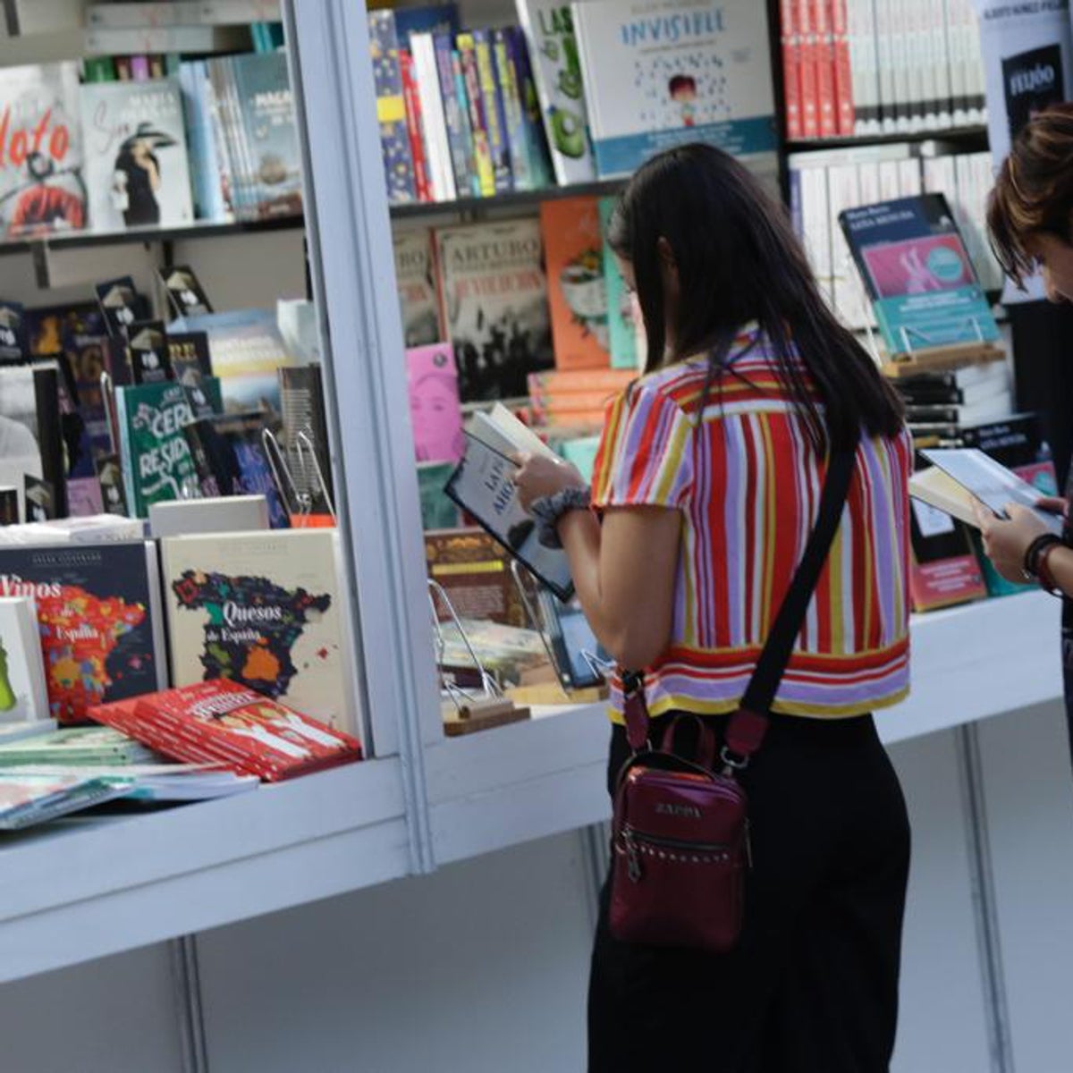 Comienza una Feria del Libro de Sevilla que pretende consolidar su modelo