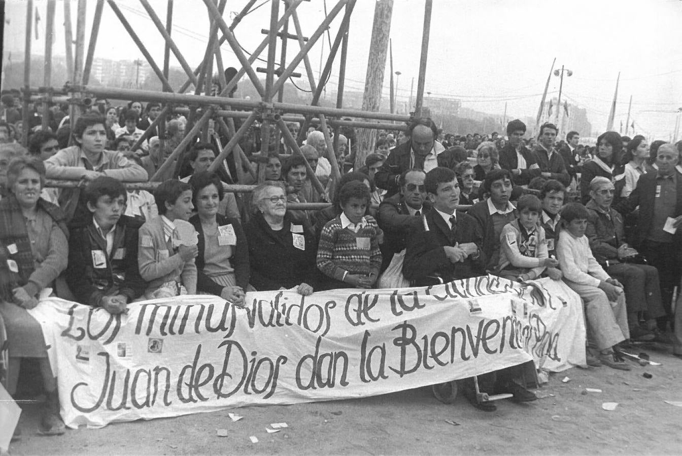 Visita del Papa Juan Pablo II a Sevilla en 1982