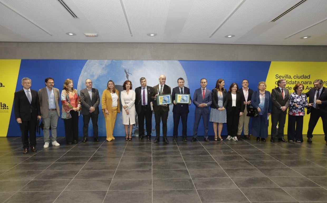 Agencia Espacial: Sevilla mira al cielo... y de reojo a la decisión del Gobierno