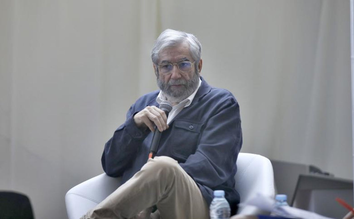 Antonio Muñoz Molina durante su participación en la Feria del Libro de Sevilla