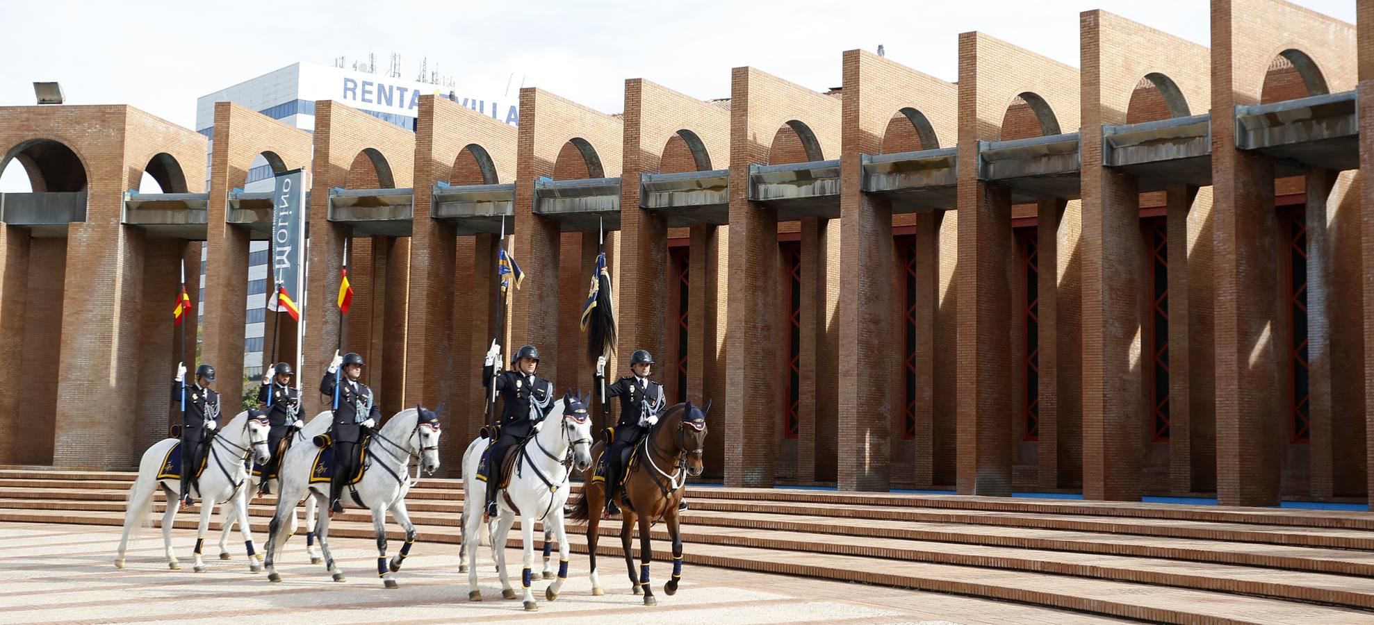 Ambiente este martes de la primera jornada del Salón Internacional del Caballo (Sicab)