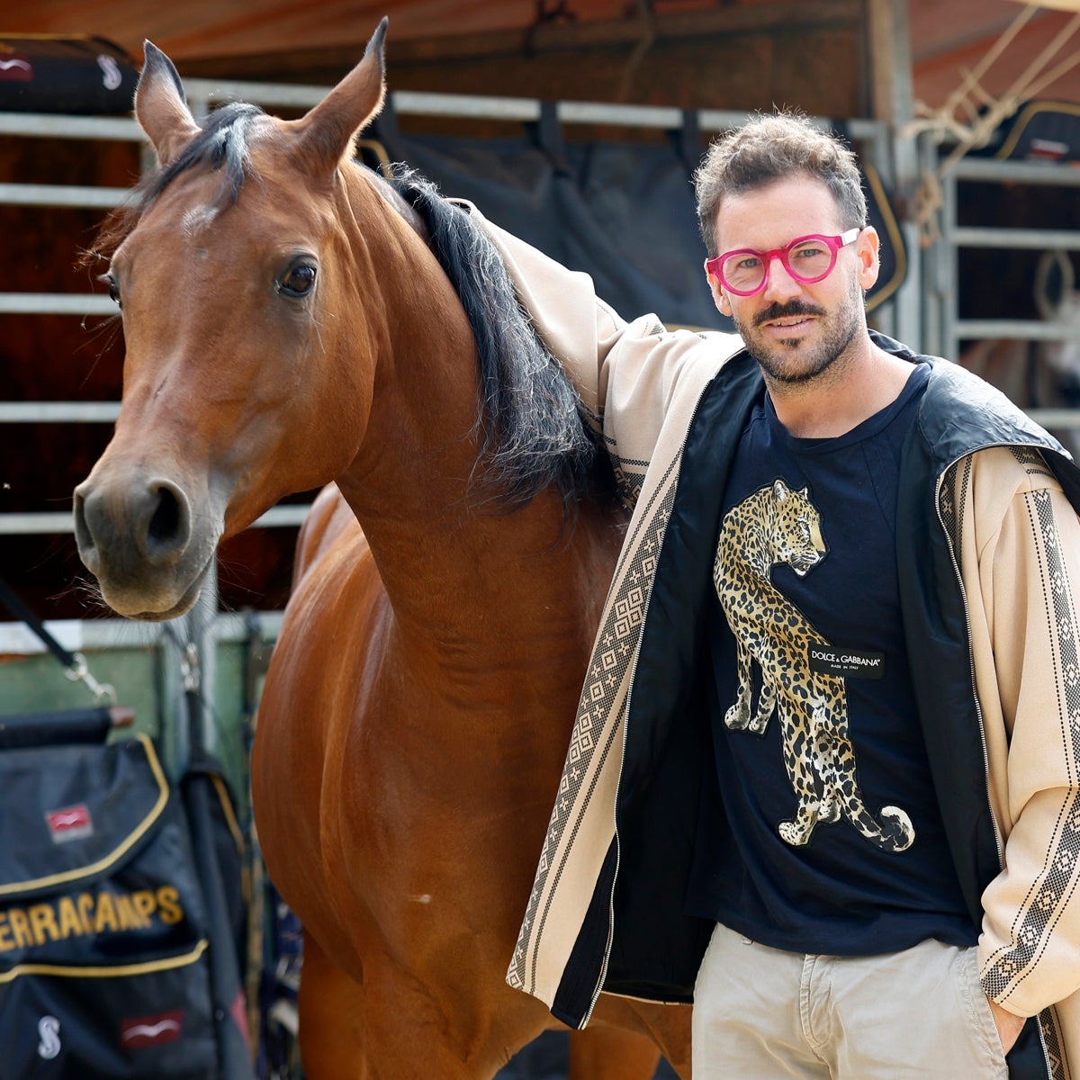 Santi Serra: «Con mi estilo de doma he conseguido más que otros caballistas con el maltrato animal»