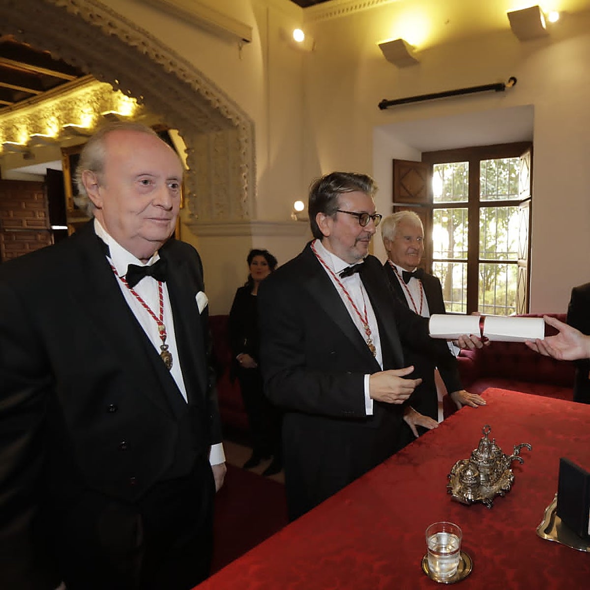 Ignacio Camacho, «un jornalero de la palabra», ingresa en la Real Academia Sevillana de Buenas Letras