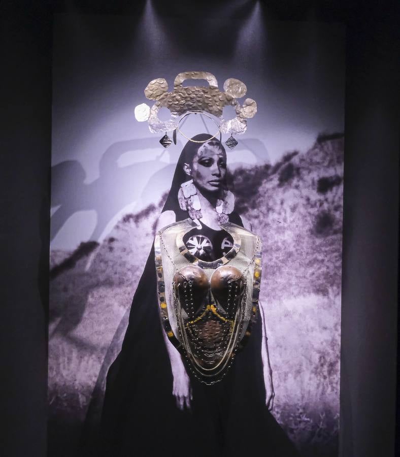 Exposición 'Cine y moda. Por Jean Paul Gaultier' en CaixaForum Sevilla