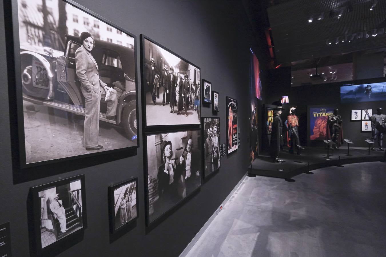 Exposición 'Cine y moda. Por Jean Paul Gaultier' en CaixaForum Sevilla