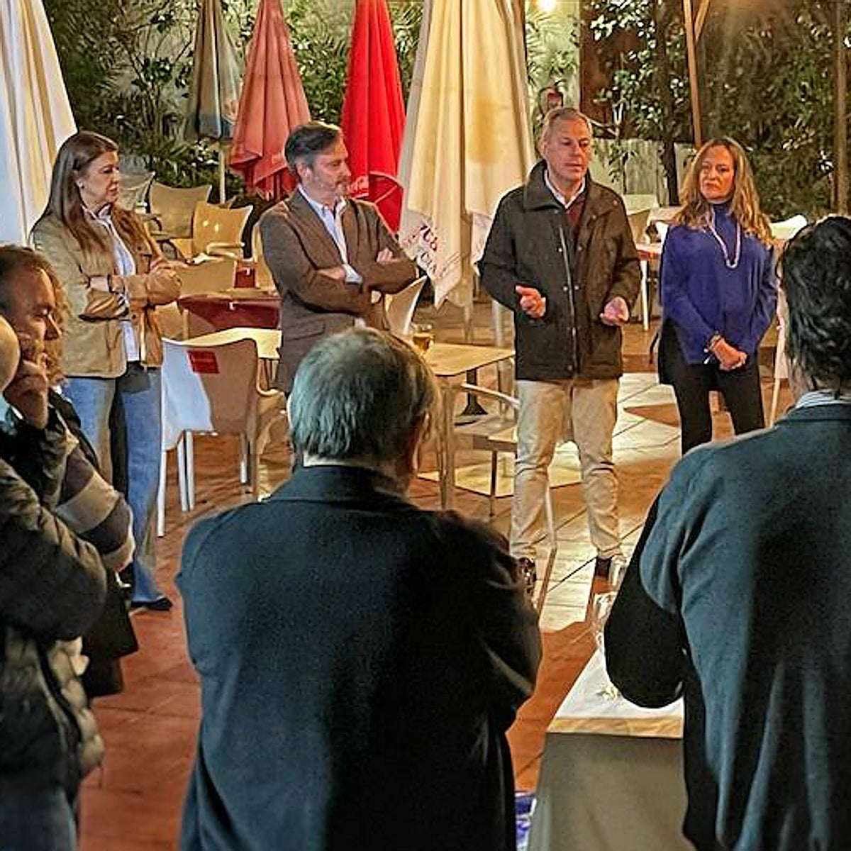 José Luis Sanz reclama al Ayuntamiento que recepcione la barriada de Tablada