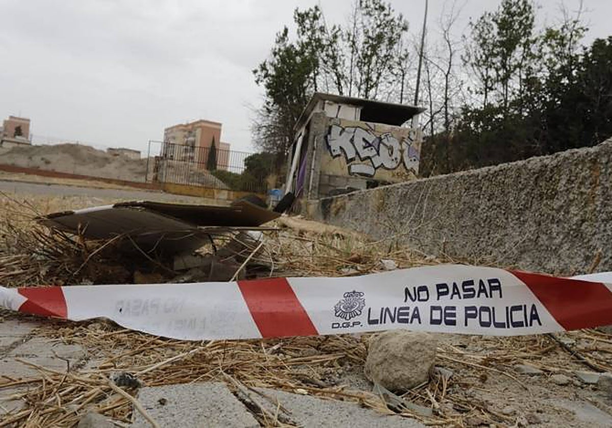 Solar donde fueron localizado dos cadáveres el pasado verano en Sevilla capital