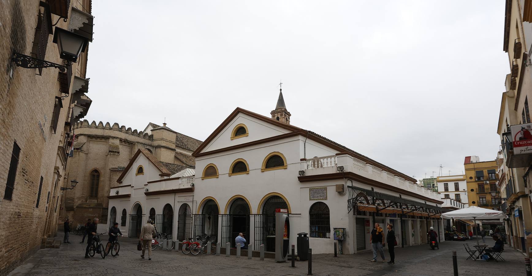 Rincones y calles significativas del barrio de la Macarena