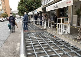 Cierra Casa Diego tras más de sesenta años sirviendo cervezas y caracoles en Triana