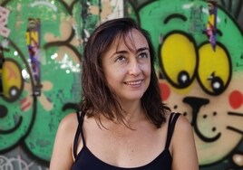 Elvira Navarro:  «Al igual que pasa en la vida, al escribir no se imposta la voz narrativa»