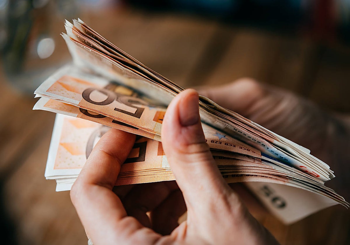 El aviso del Banco de España sobre los límites en las operaciones con efectivo